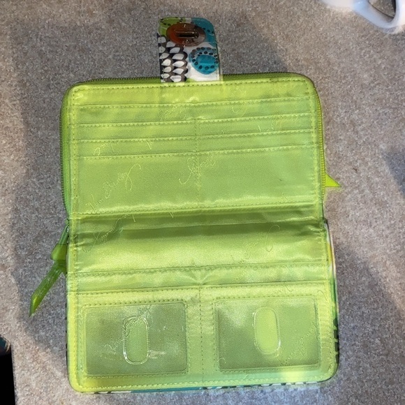 LOW START Vera Bradley double sided wallet - Picture 3 of 5